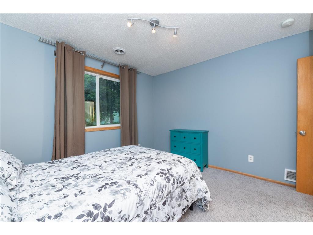 5218 N 4th Street Minneapolis MN 55430 7067369 image13