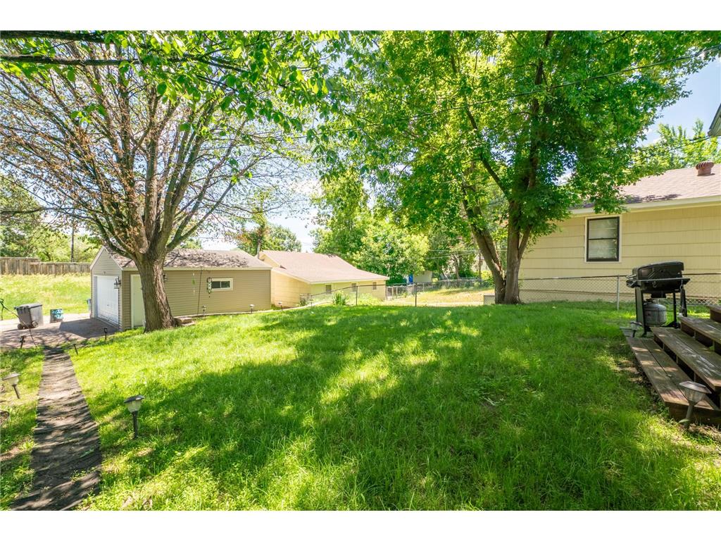 5218 N 4th Street Minneapolis MN 55430 7067369 image24