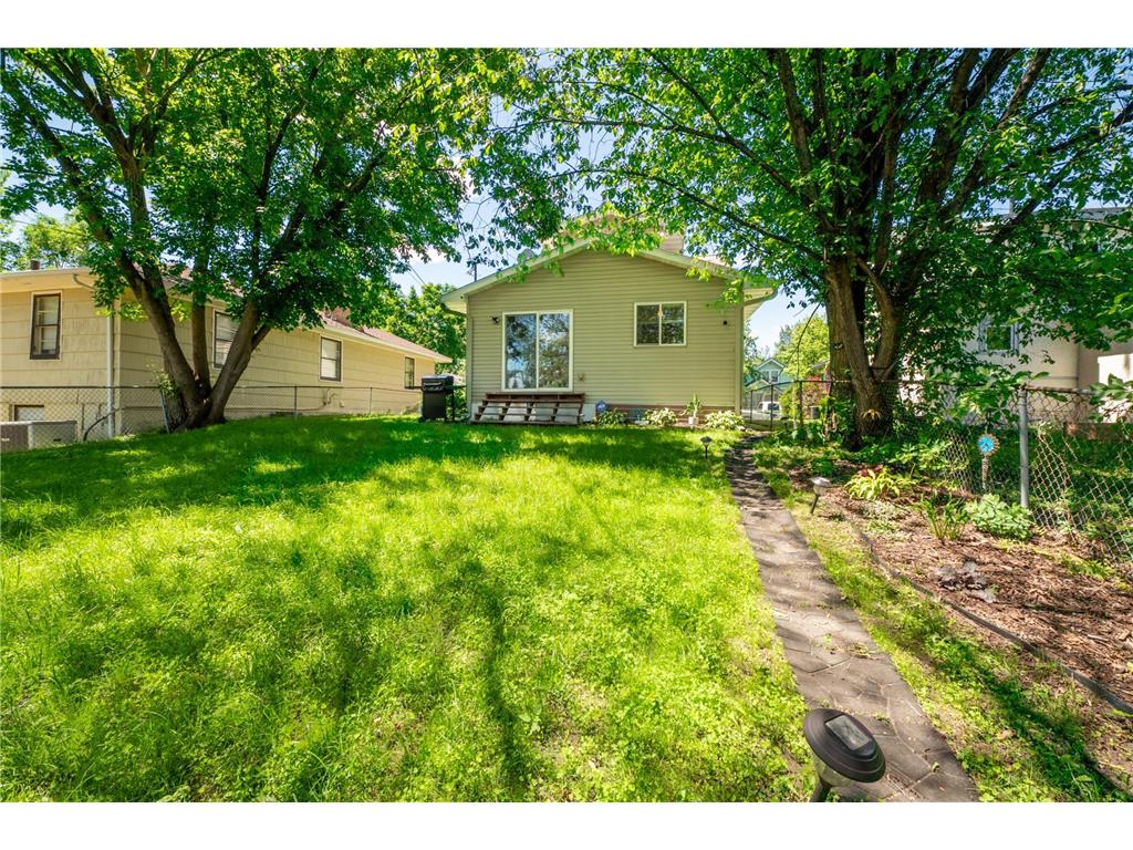 5218 N 4th Street Minneapolis MN 55430 7067369 image25