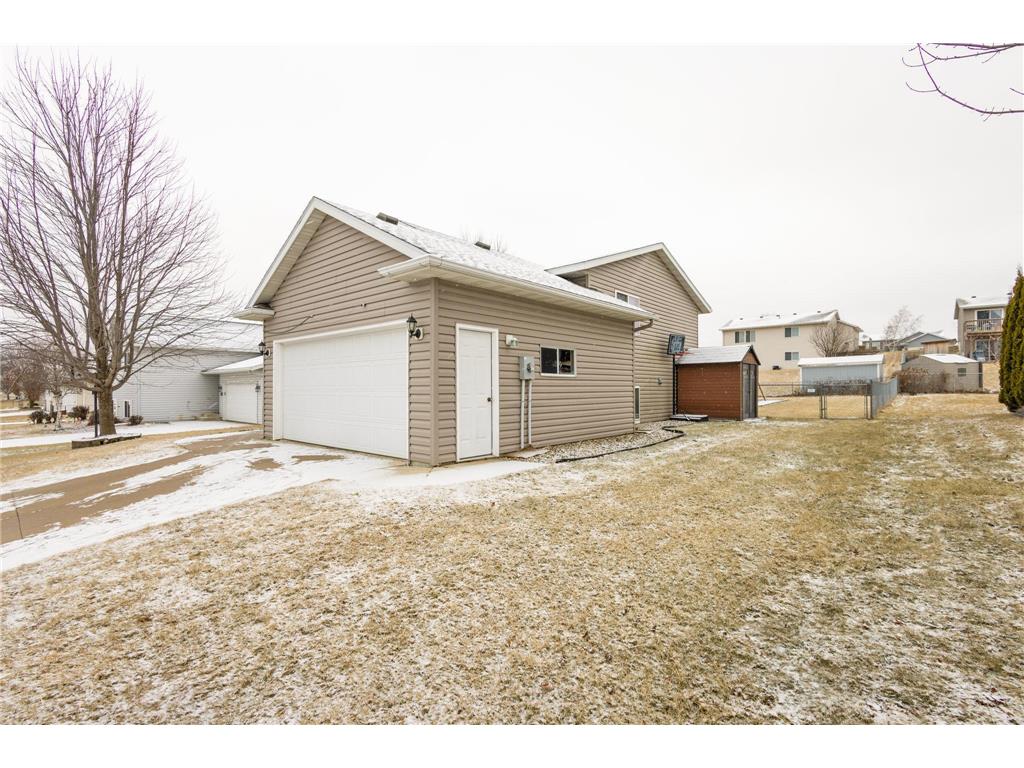 5219 56th Avenue NW Rochester MN 55901 7070960 image3