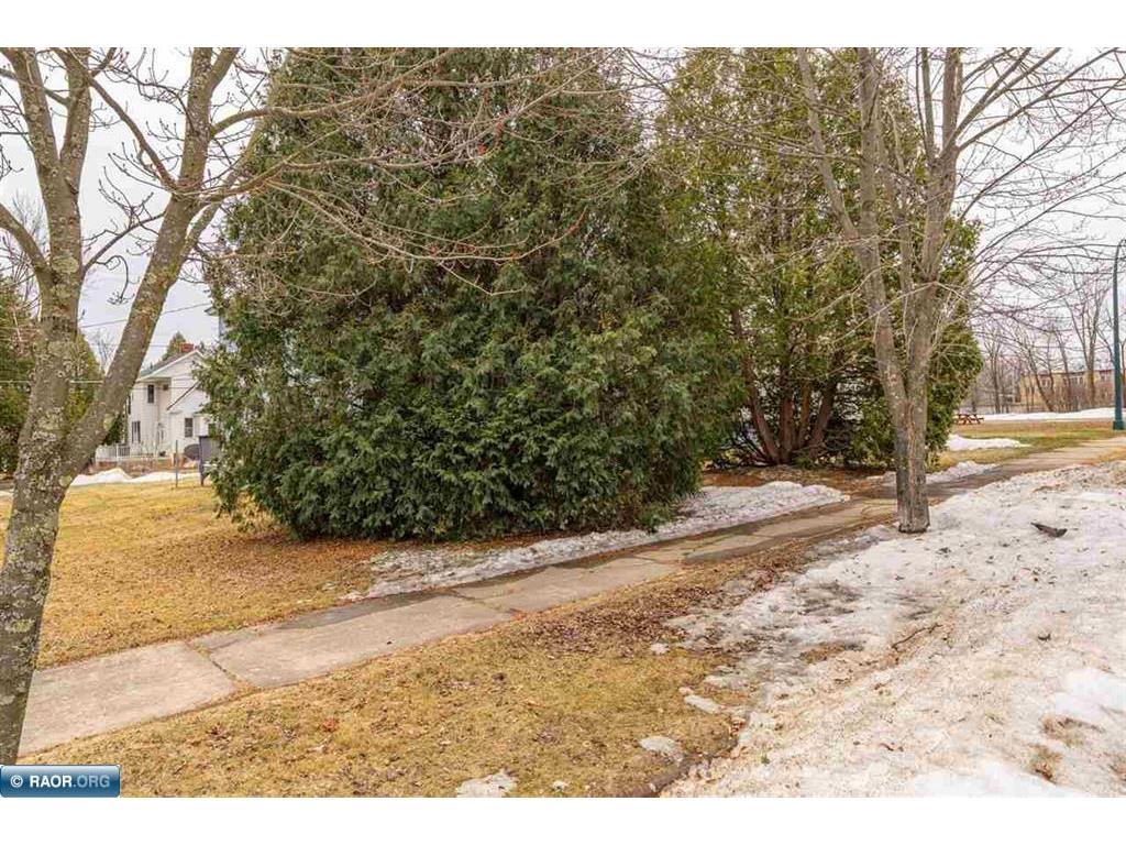 522 12th Street N Virginia MN 55792 7045827 image30