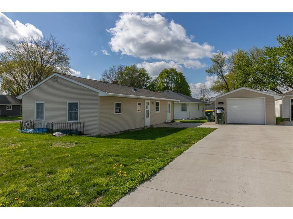 522 1st Street SE Madelia MN 56062 7073887 image2