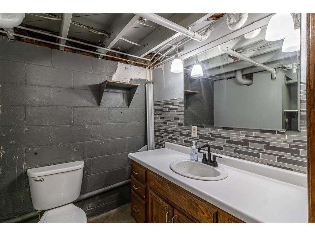 522 1st Street SE Madelia MN 56062 7073887 image36