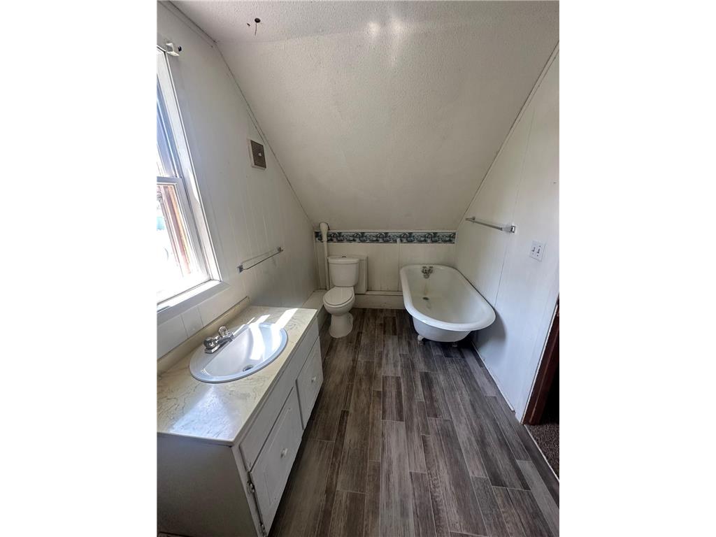 522 20th Street NW Bemidji MN 56601 7034298 image8