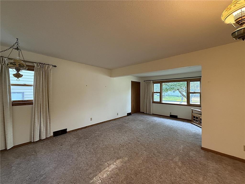 522 5th Avenue Madison MN 56256 6775588 image11