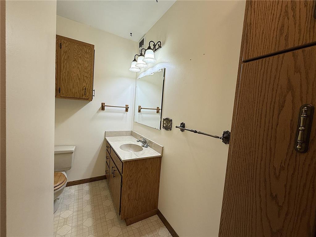 522 5th Avenue Madison MN 56256 6775588 image21