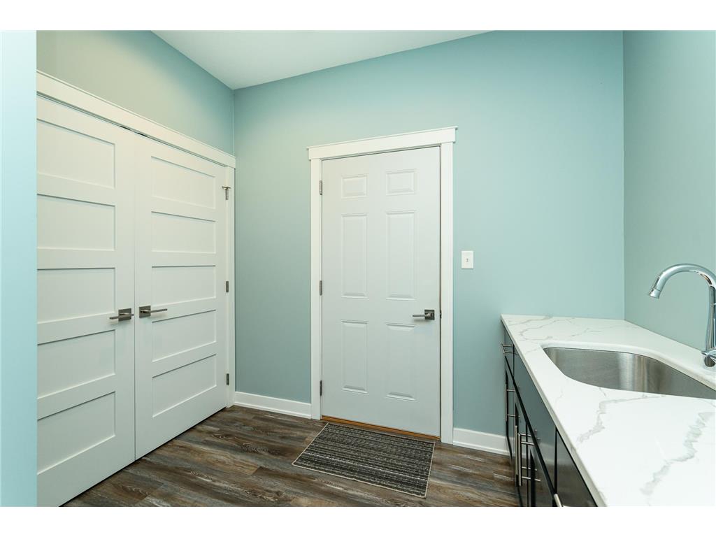 522 8th Street SW New Haven Twp MN 55963 6823285 image19