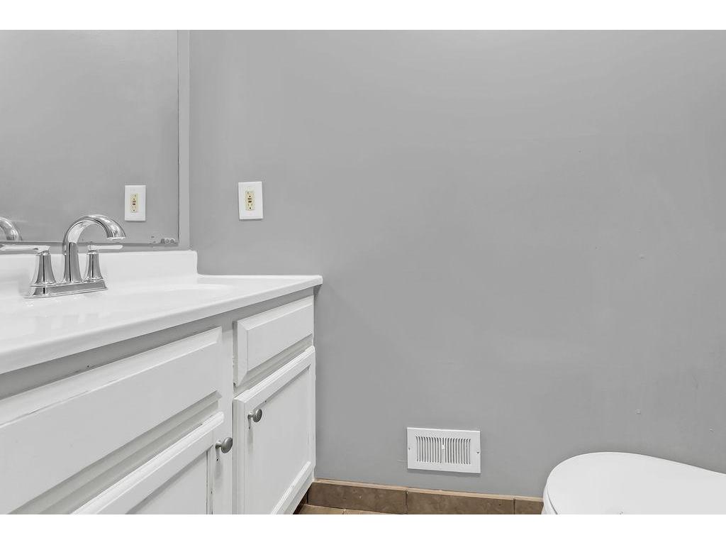522 Aurora Avenue Saint Paul MN 55103 7071705 image10
