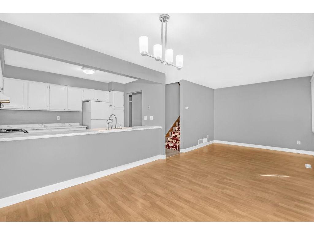 522 Aurora Avenue Saint Paul MN 55103 7071705 image6