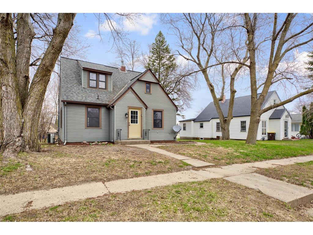 522 E 1st Street S Truman MN 56088 6360232 image1