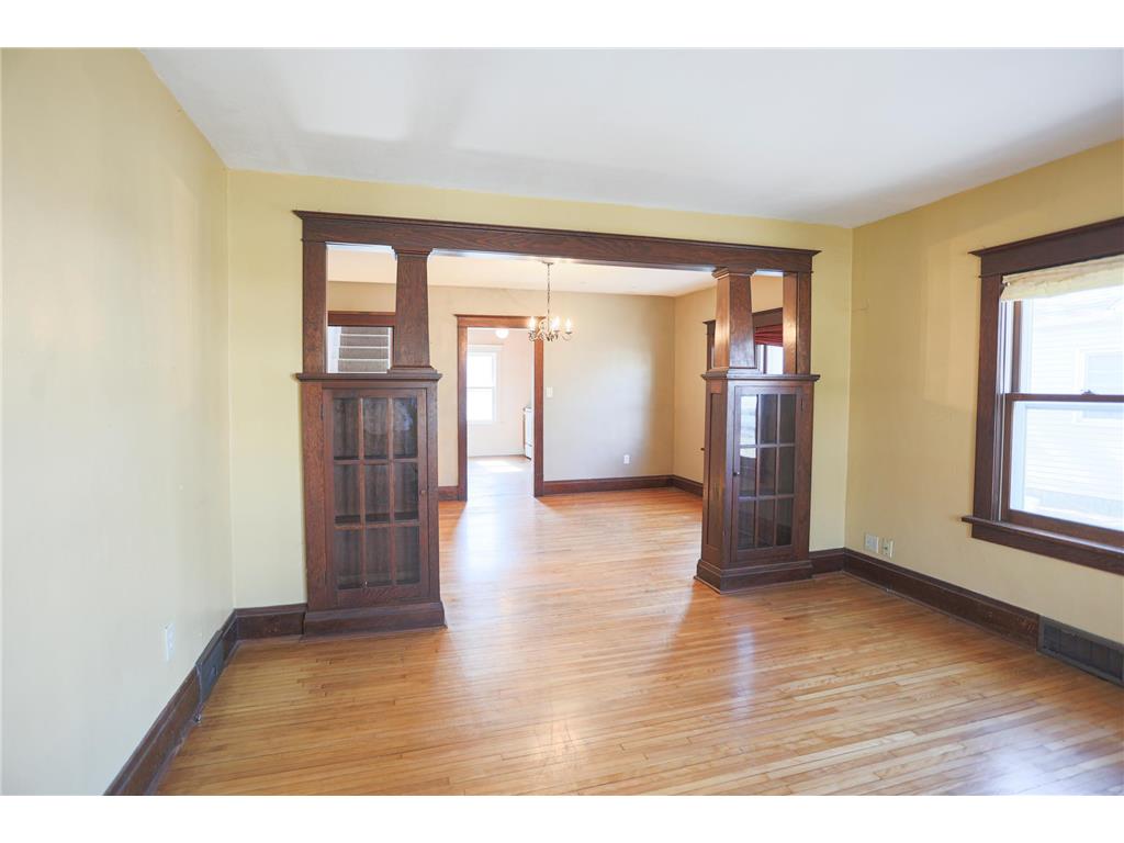 522 E Walnut Street River Falls WI 54022 7036602 image18