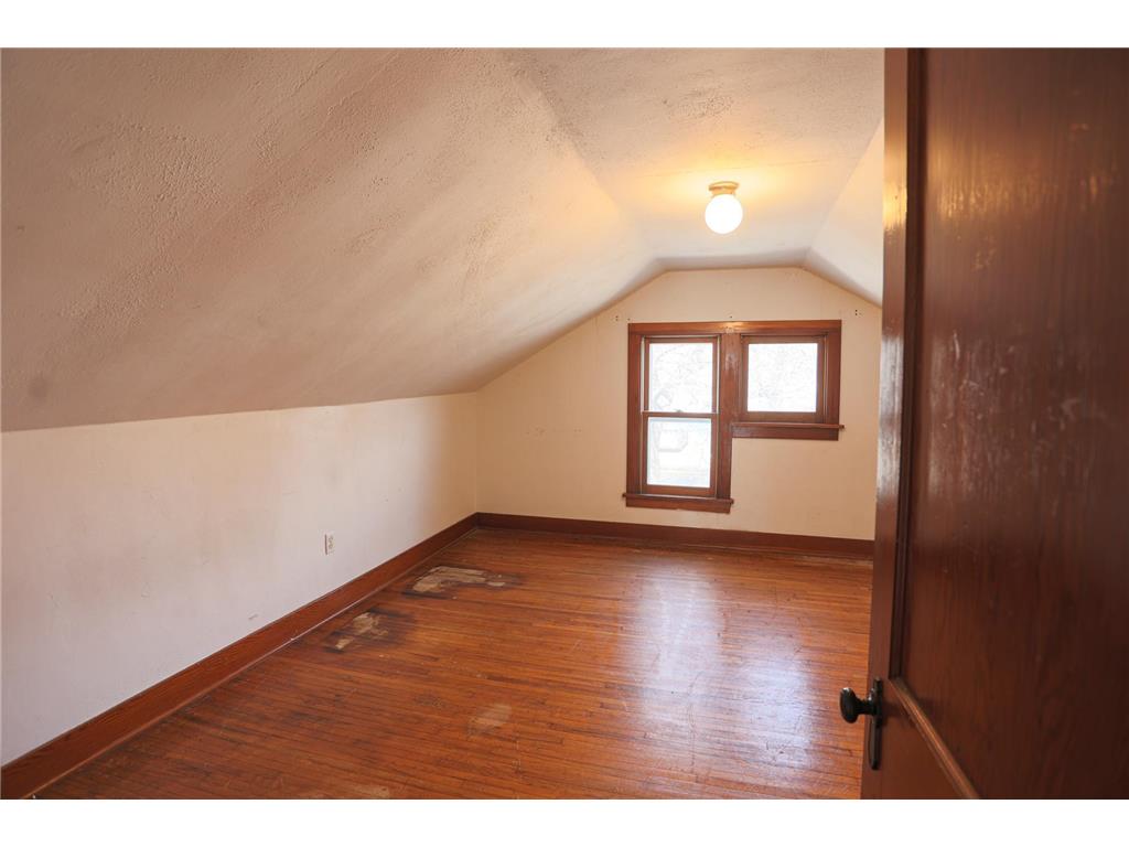522 E Walnut Street River Falls WI 54022 7036602 image28