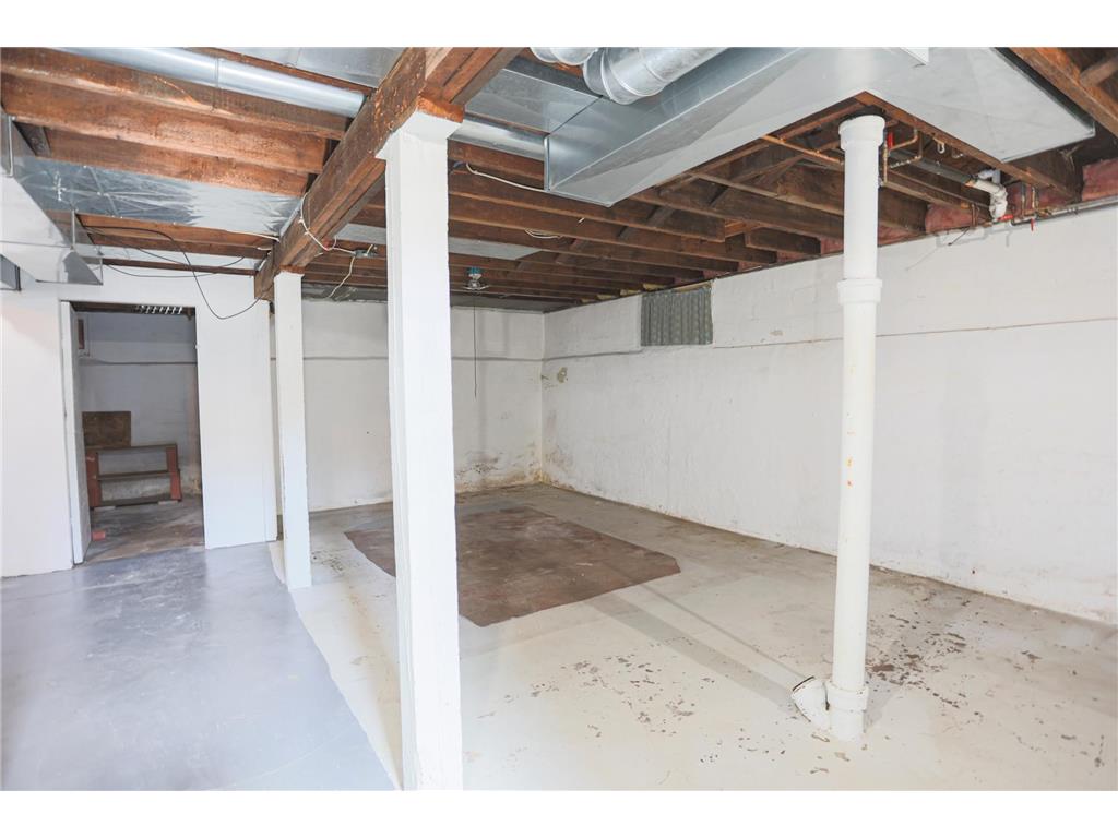 522 E Walnut Street River Falls WI 54022 7036602 image31