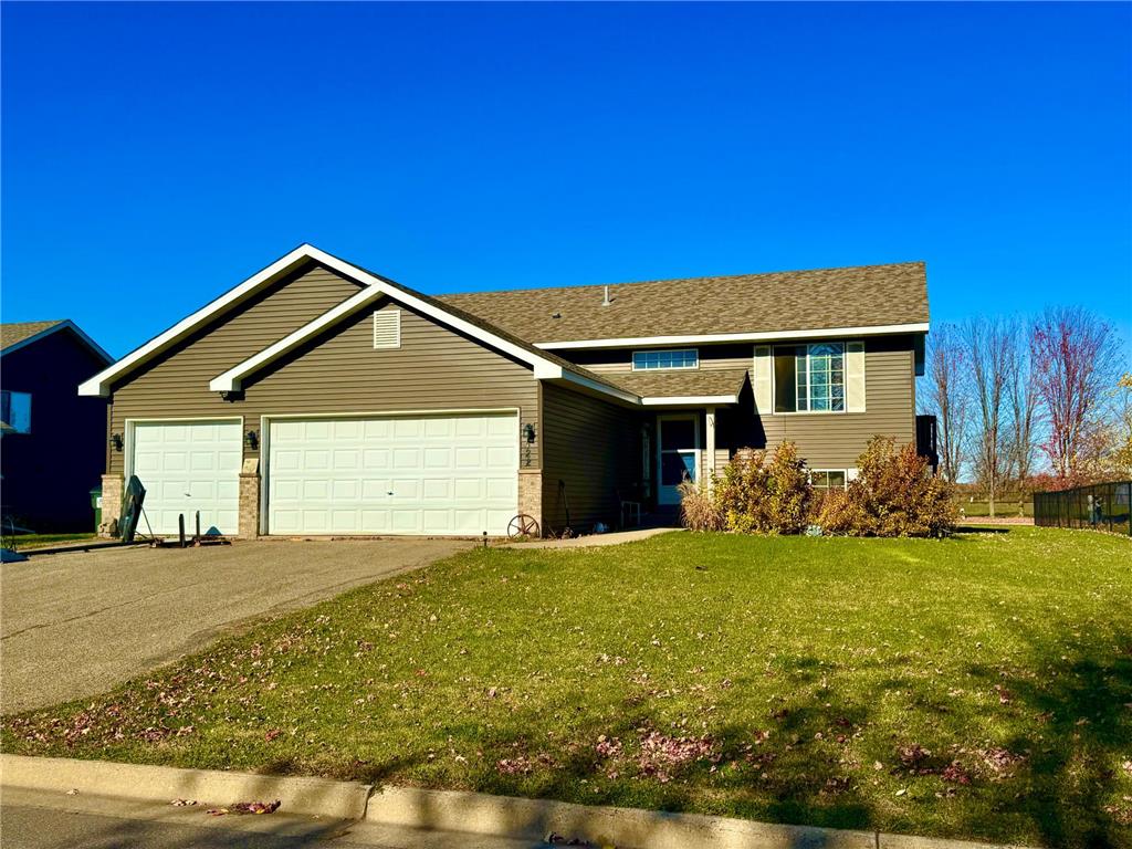522 Elm Street NE Lonsdale MN 55046 6815322 image1