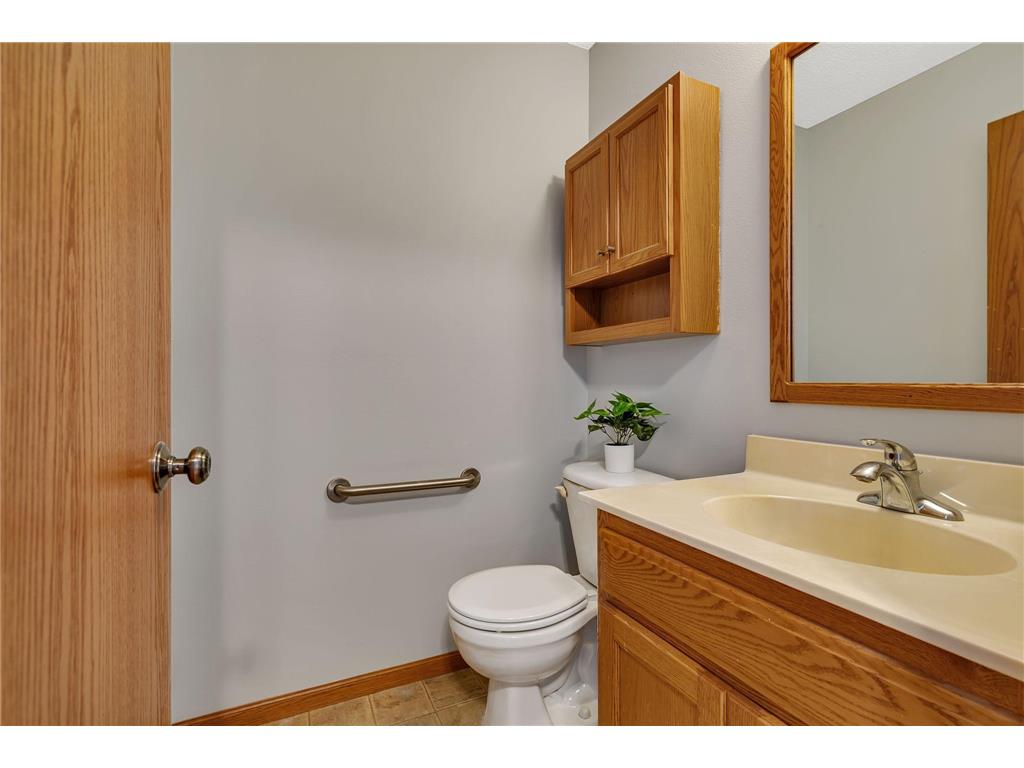 522 Graceview Loop Saint Joseph MN 56374 6824380 image10