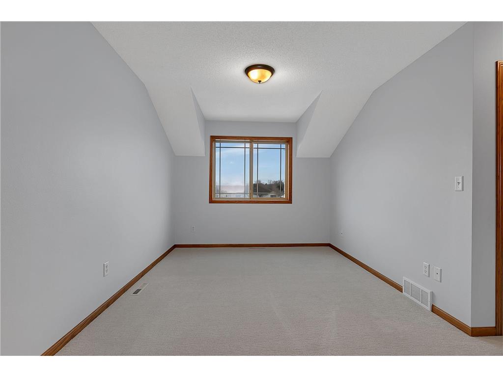 522 Graceview Loop Saint Joseph MN 56374 6824380 image13