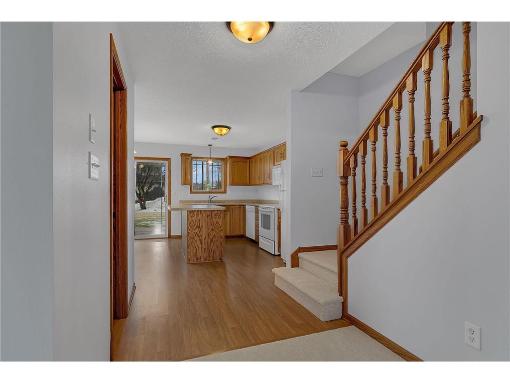 522 Graceview Loop Saint Joseph MN 56374 6824380 image5