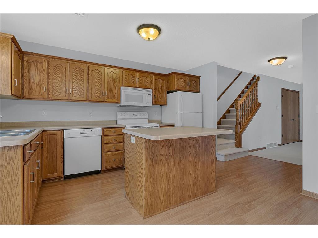 522 Graceview Loop Saint Joseph MN 56374 6824380 image6