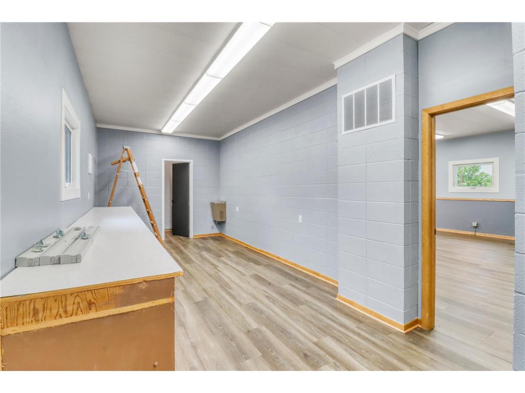 522 Main Street W Detroit Lakes MN 56501 7086915 image17