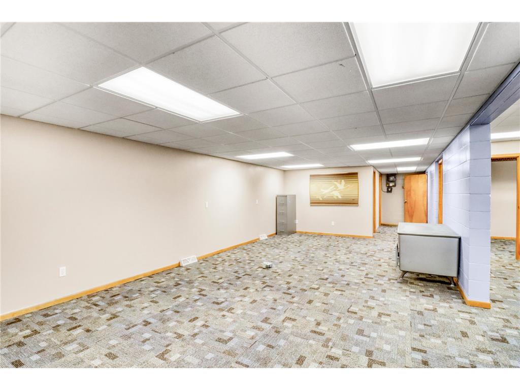 522 Main Street W Detroit Lakes MN 56501 7086915 image30