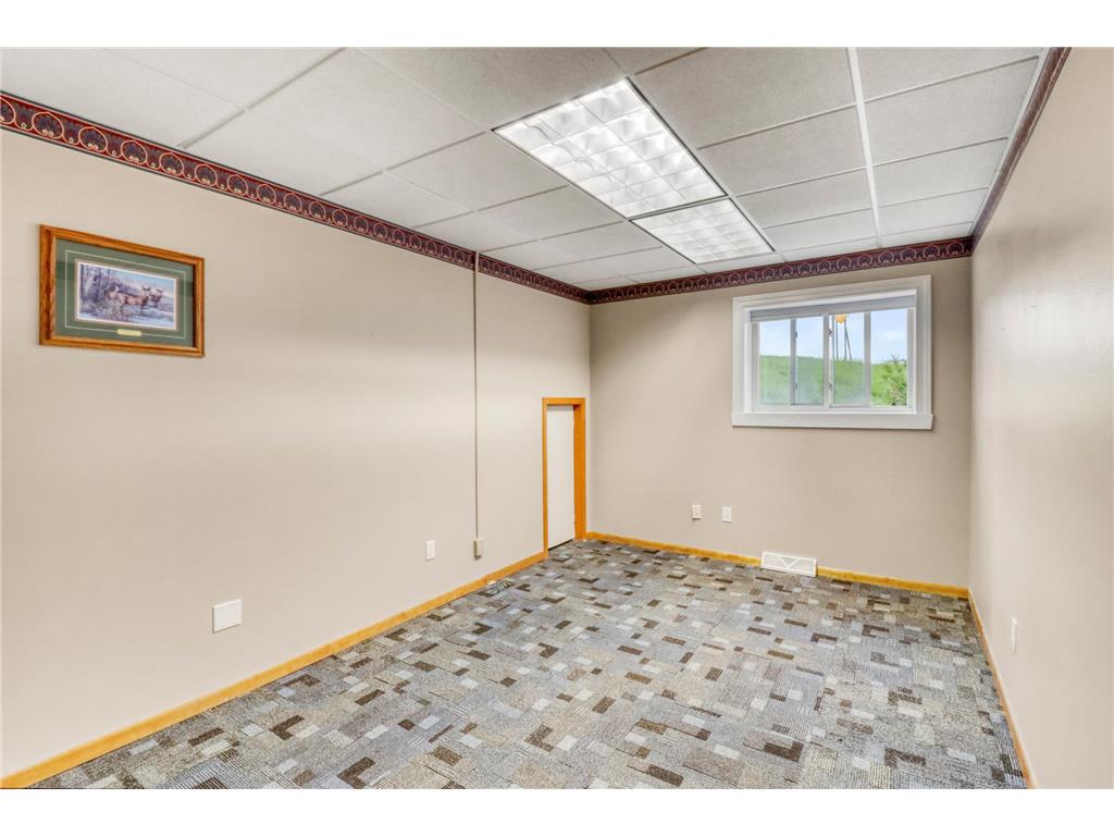 522 Main Street W Detroit Lakes MN 56501 7086915 image42
