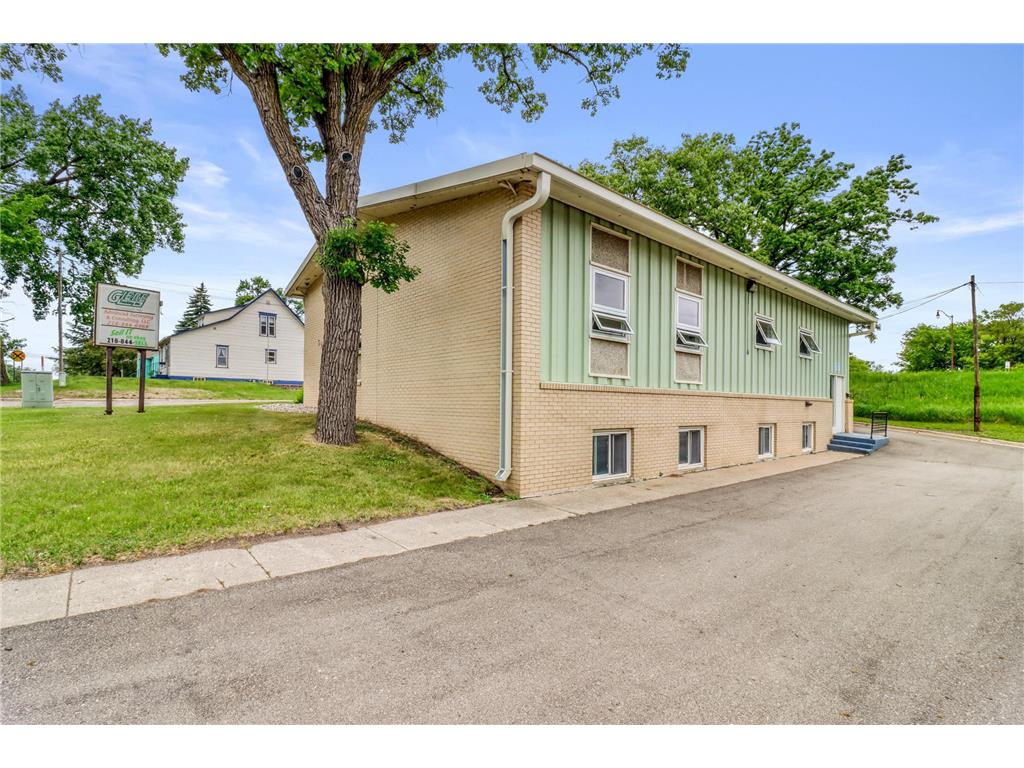 522 Main Street W Detroit Lakes MN 56501 7086915 image7