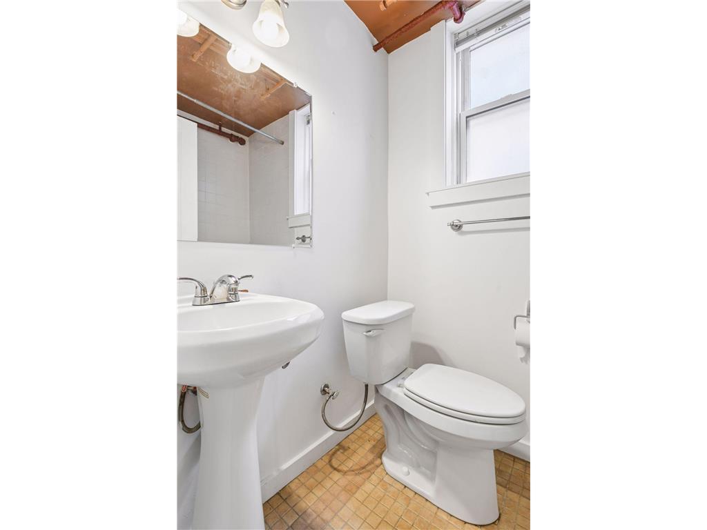 522 Ridgewood Avenue #9 Minneapolis MN 55403 7024176 image19