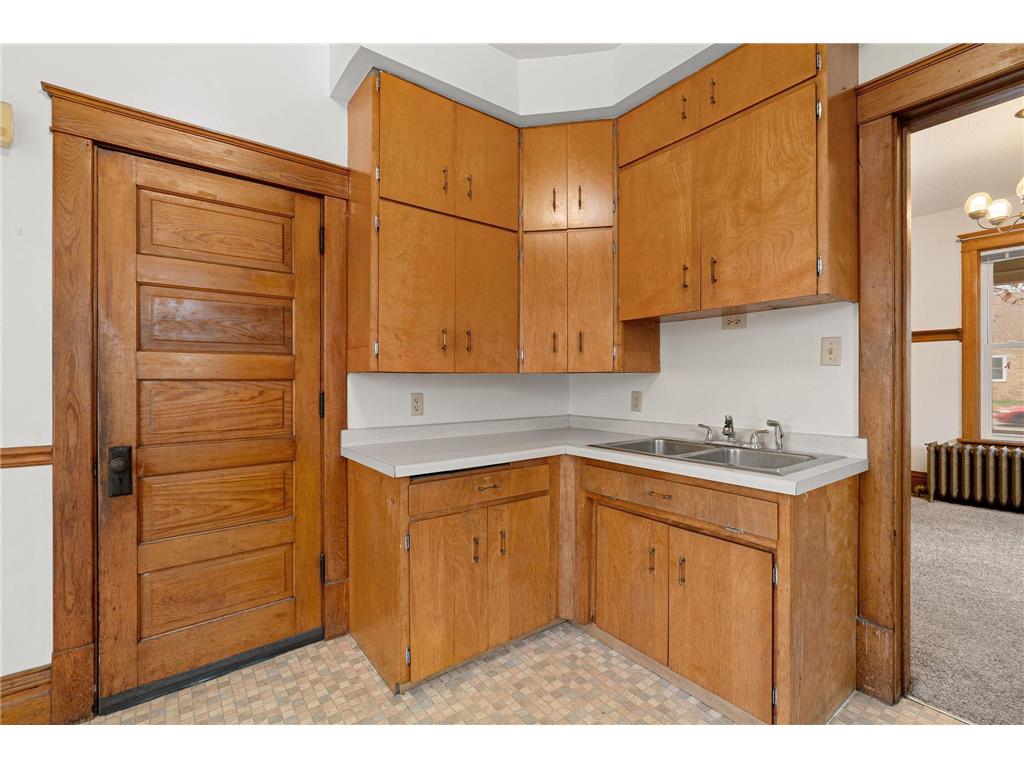 522 S Oak Avenue Owatonna MN 55060 6822126 image13