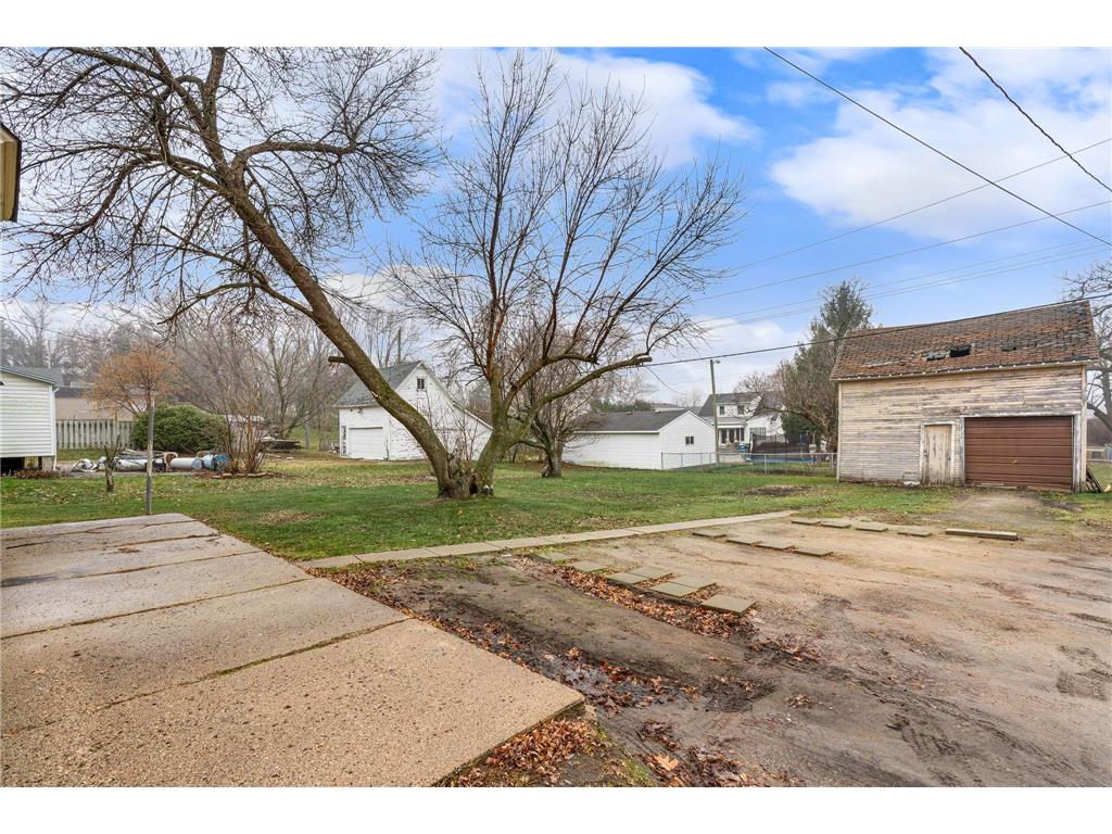 522 S Oak Avenue Owatonna MN 55060 6822126 image23