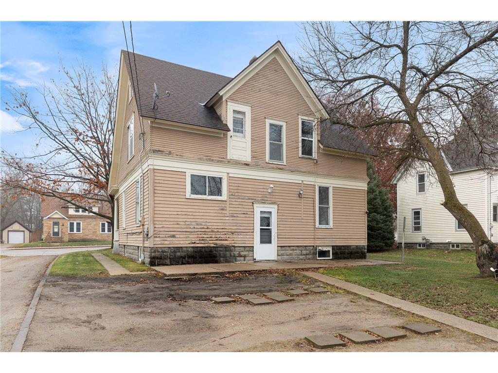 522 S Oak Avenue Owatonna MN 55060 6822126 image25