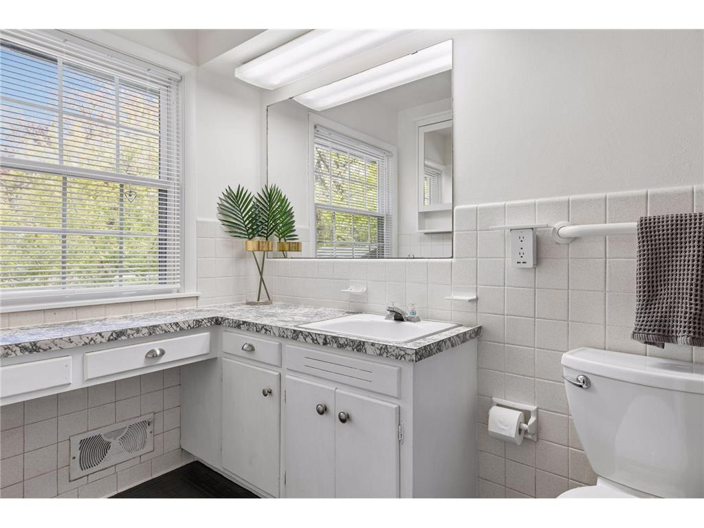 522 Shadyway Road Wayzata MN 55391 7069770 image23