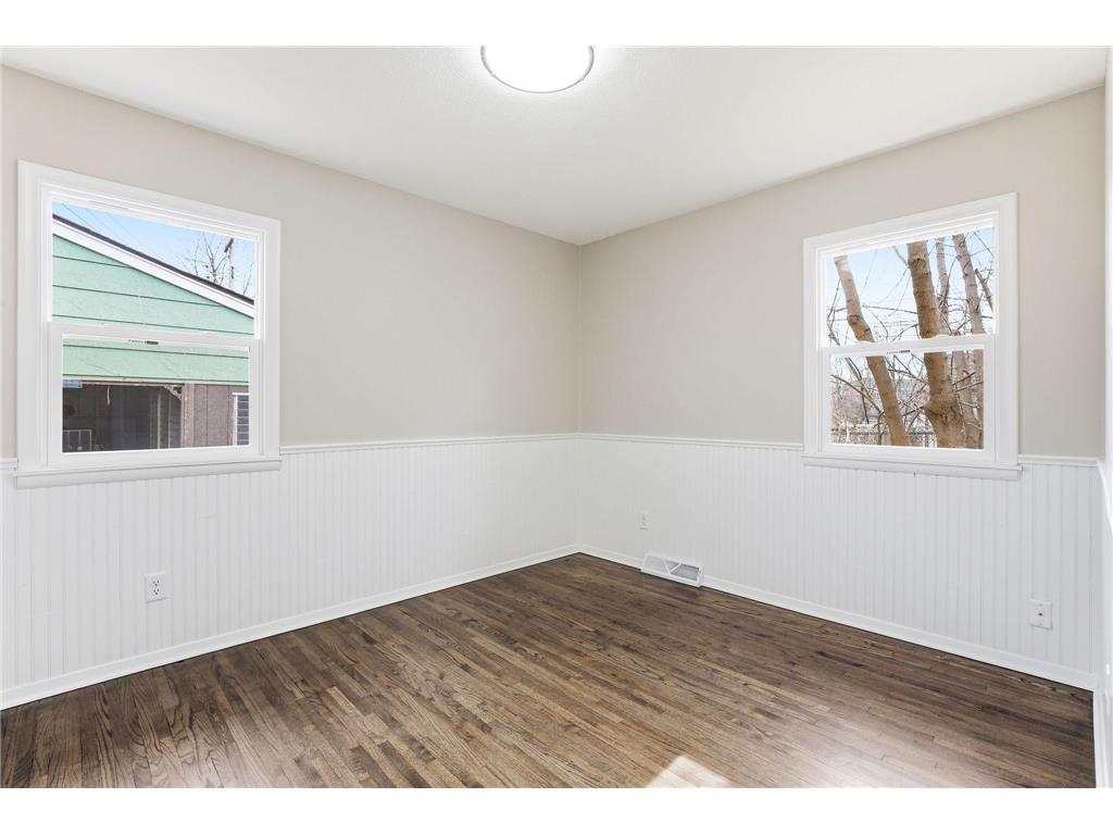 522 Summit Street NE Columbia Heights MN 55421 7029016 image11