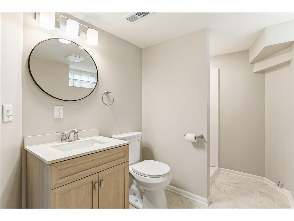 522 Summit Street NE Columbia Heights MN 55421 7029016 image20