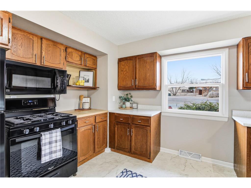 522 Summit Street NE Columbia Heights MN 55421 7029016 image6