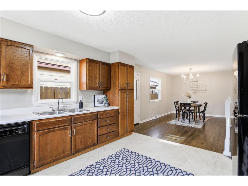 522 Summit Street NE Columbia Heights MN 55421 7029016 image7