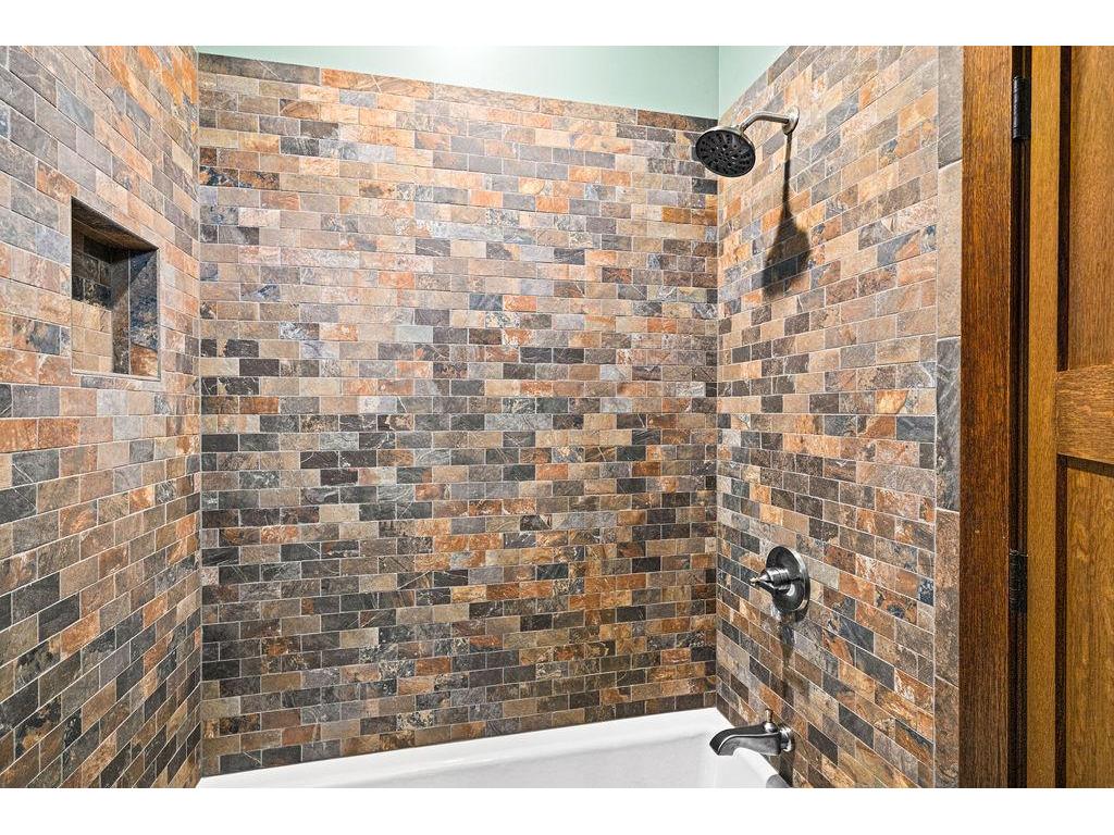 5220 London Road Duluth MN 55804 - Superior 7037673 image31