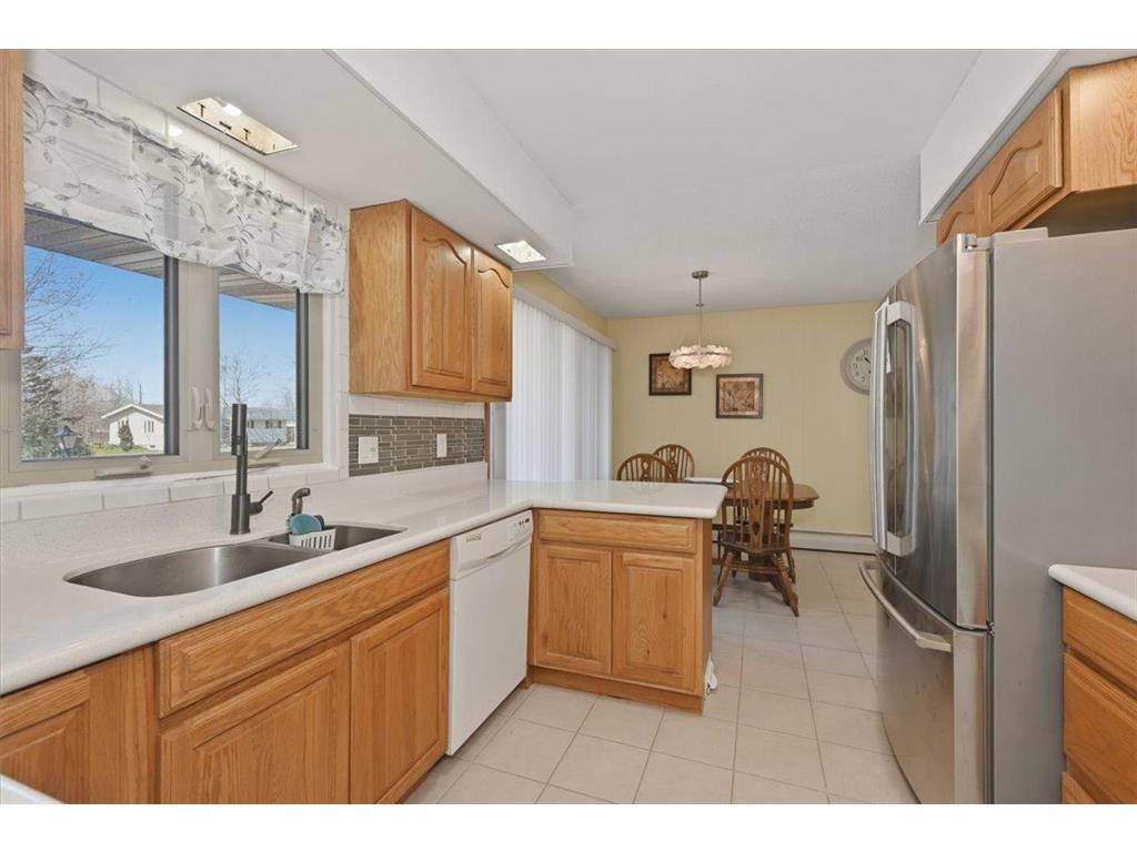 5220 Tower Avenue Superior WI 54880 7068120 image14