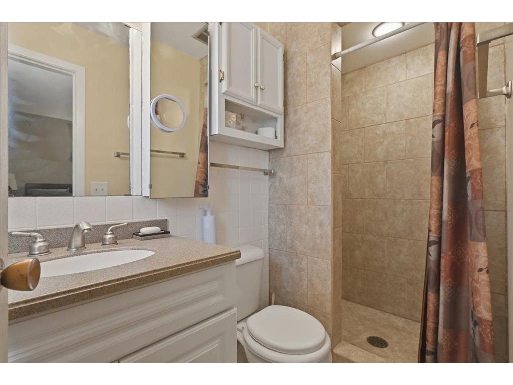 5220 Tower Avenue Superior WI 54880 7068120 image22