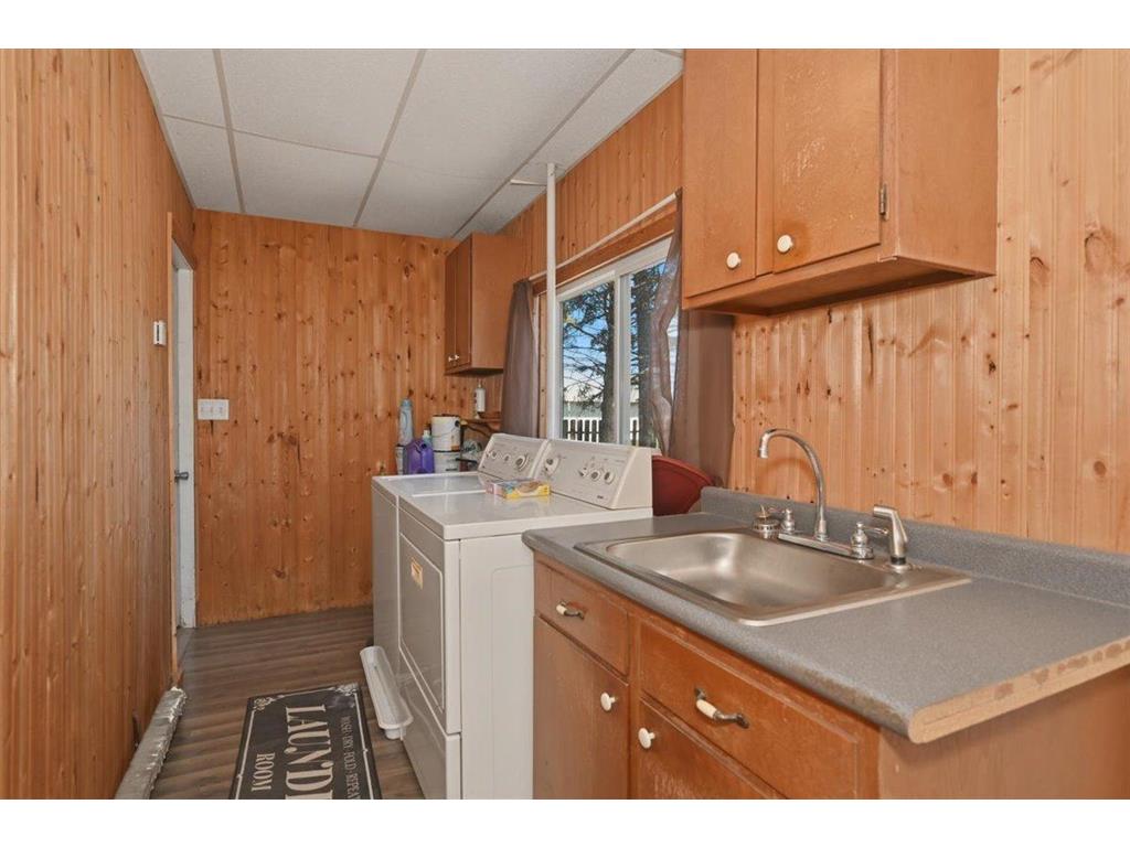 5220 Tower Avenue Superior WI 54880 7068120 image23