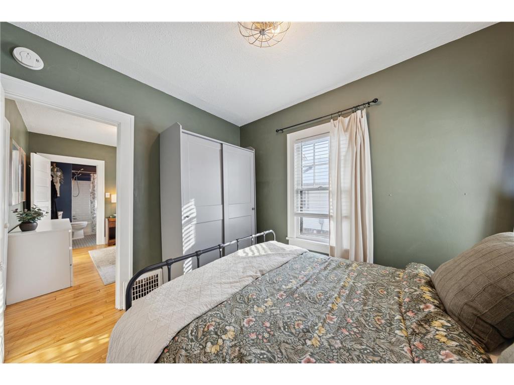 5221 43rd Avenue S Minneapolis MN 55417 7018902 image20