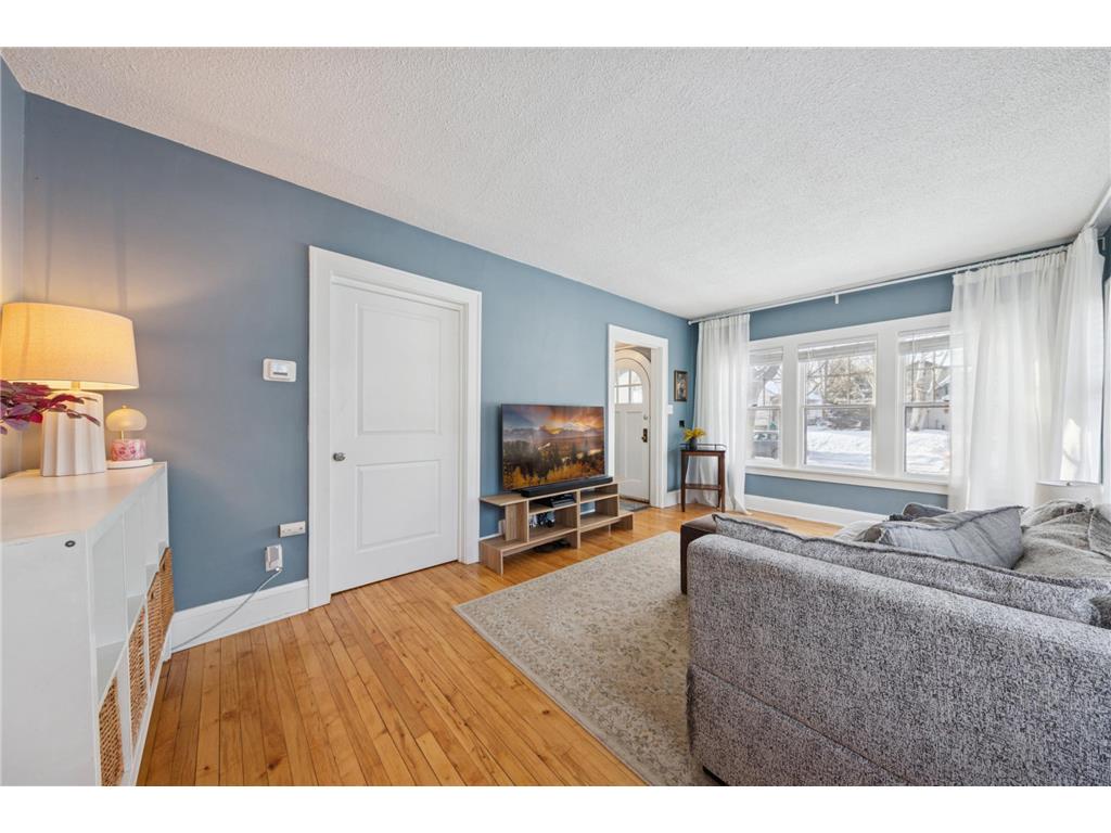 5221 43rd Avenue S Minneapolis MN 55417 7018902 image4