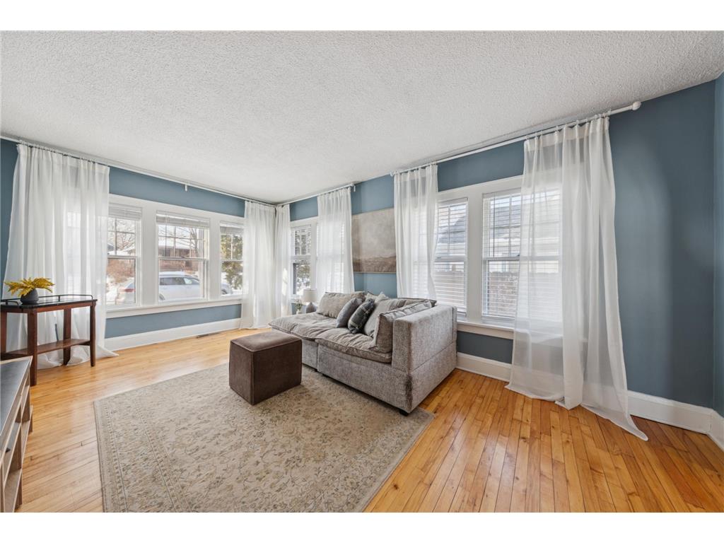 5221 43rd Avenue S Minneapolis MN 55417 7018902 image5