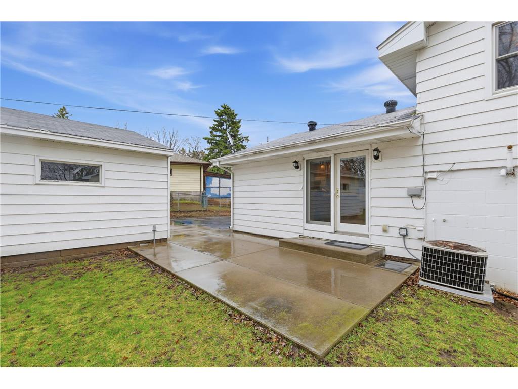 5221 Sumter Avenue N New Hope MN 55428 7041077 image29