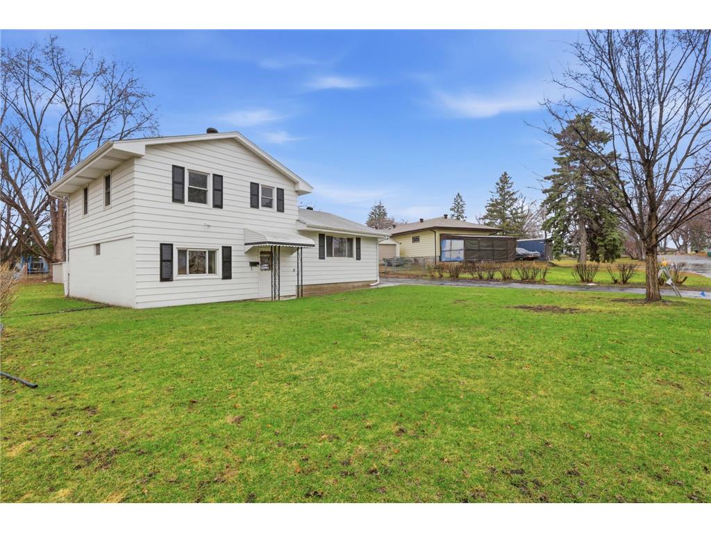 5221 Sumter Avenue N New Hope MN 55428 7041077 image31