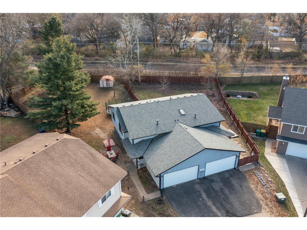 5224 Unity Court Crystal MN 55429 6820310 image1