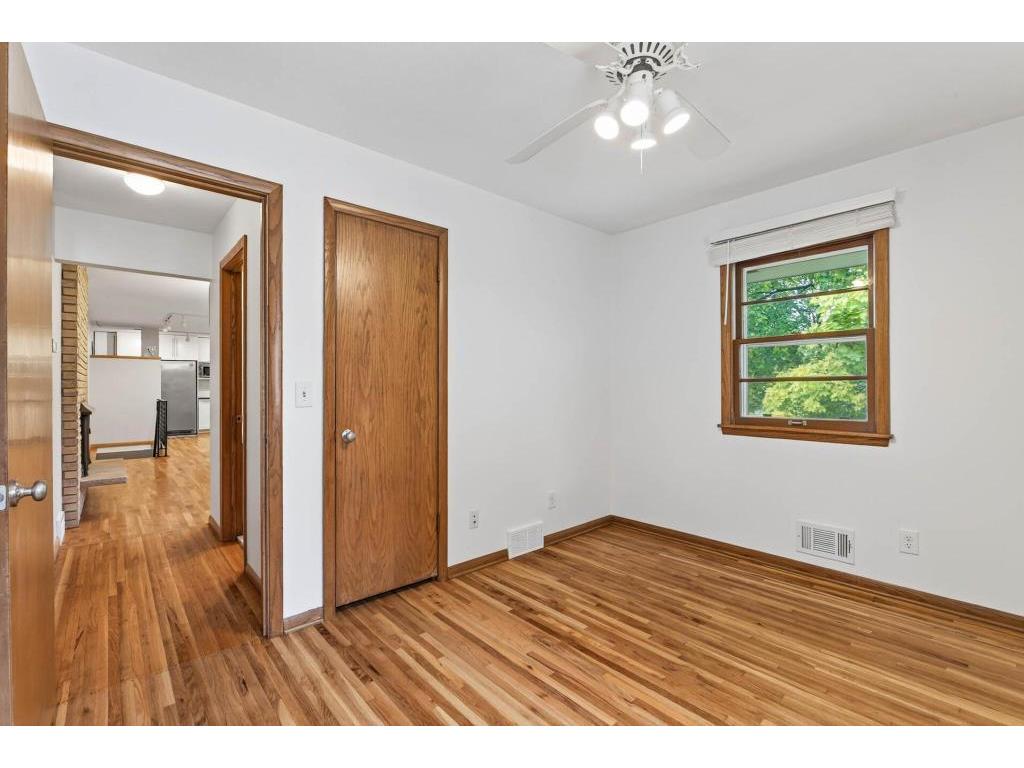 5224 W 70th Street Edina MN 55439 - Nine Mile Creek 7009448 image16