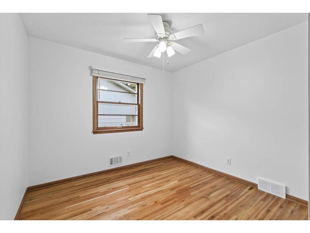 5224 W 70th Street Edina MN 55439 - Nine Mile Creek 7009448 image17