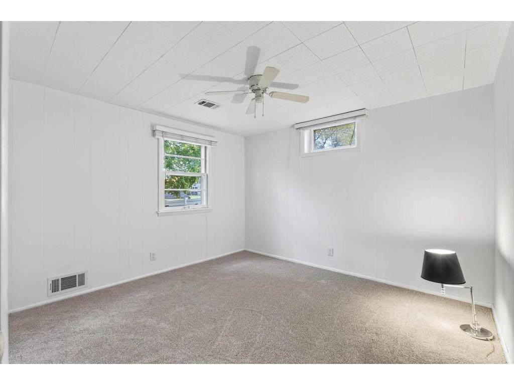 5224 W 70th Street Edina MN 55439 - Nine Mile Creek 7009448 image22