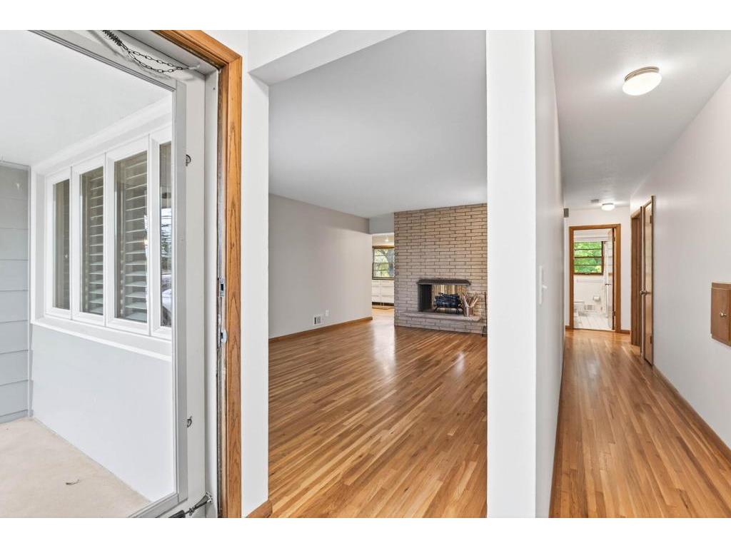 5224 W 70th Street Edina MN 55439 - Nine Mile Creek 7009448 image3