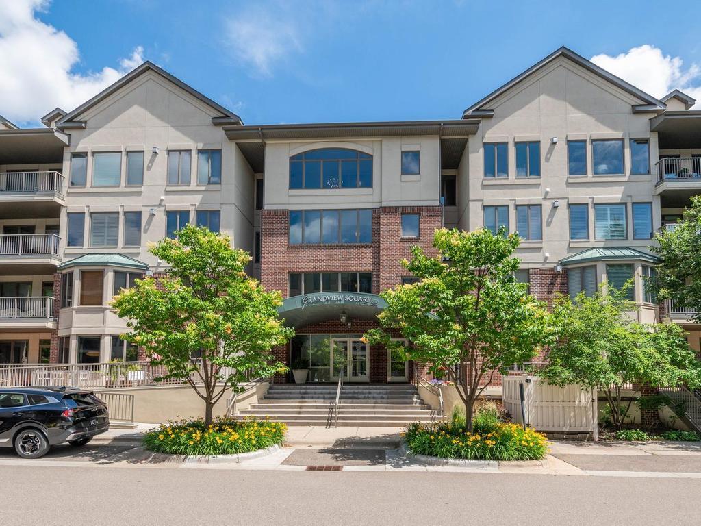 5225 Grandview Square #210 Edina MN 55436 7001832 image1